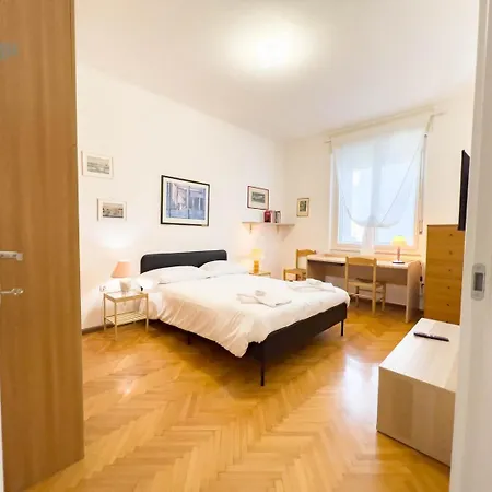 Salita Di Gretta 1 Tirabora Short Rent Lägenhet *