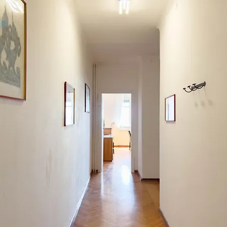 Salita Di Gretta 1 Tirabora Short Rent Trieste