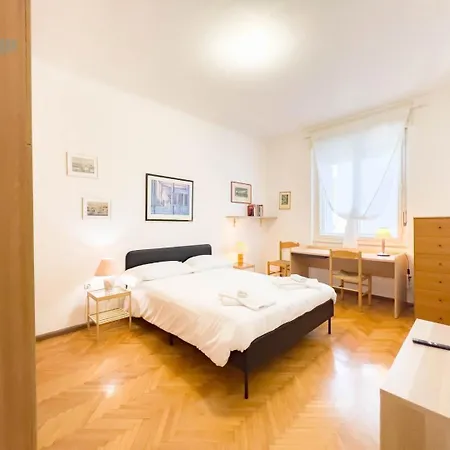 Salita Di Gretta 1 Tirabora Short Rent Lägenhet Trieste