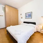 Salita Di Gretta 1 Tirabora Short Rent * 的里雅斯特